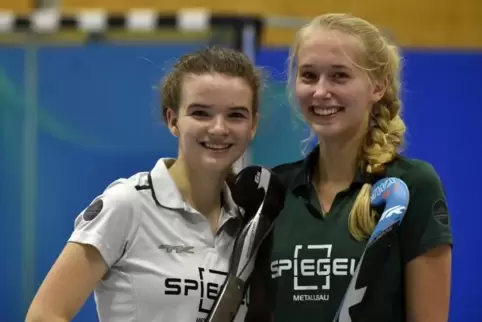 Neu im TG-Trikot: Benita Main (links) und Meike Stillger.  Foto: Bolte