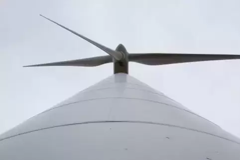 Die Umweltministerien in Mainz und Stuttgart sind beide in grüner Hand und setzen sich für den Ausbau erneuerbarer Energien ein.