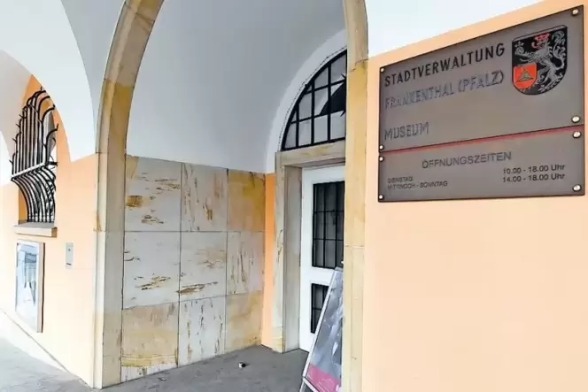 Bleibt über den 31. Dezember hinaus für Besucher geöffnet: das Erkenbert-Museum am Rathausplatz. Bleibt über den 31. Dezember hinaus für Besucher geöffnet: das Erkenbert-Museum am Rathausplatz.