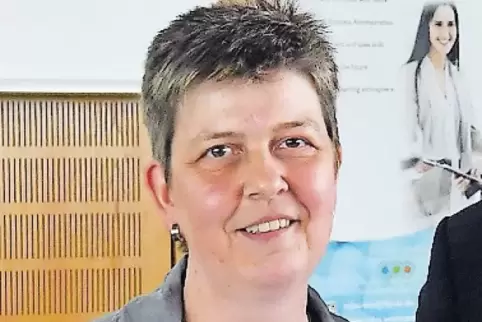 Parteilos:Beate Schnur