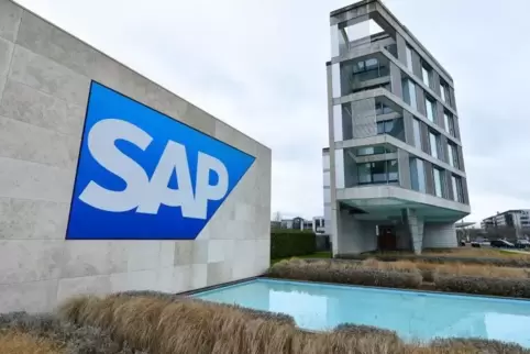 Der Softwarekonzern SAP im baden-württembergischen Walldorf möchte ungerechte Bezahlung beenden. In unserem Bild: Das SAP-Gästeh