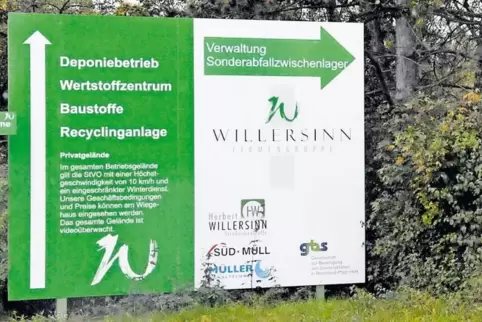 Vor drei Monaten starben bei einem Unfall zwei Arbeiter im Sondermüll-Zwischenlager der Firma Süd-Müll in Heßheim.