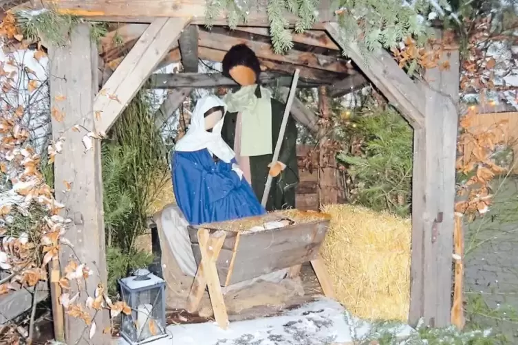 Krippen, wie hier in Hambach, geh&ouml;ren zum Advent.