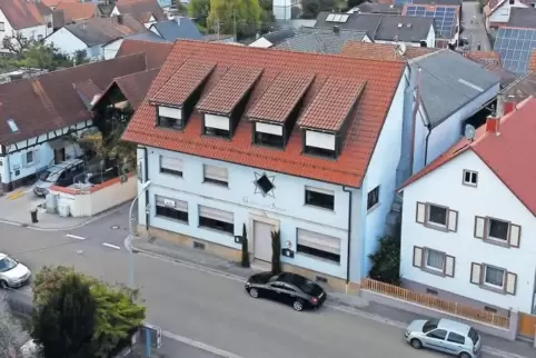 Der Verkauf des „Sternen“ hat der Gemeinde 350.000 Euro eingebracht. Gekostet hatte das Gebäude im Jahr 2009 jedoch 733.000 Euro