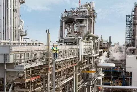 Die TDI-Anlage musste wegen des Niedrigwassers abgeschaltet werden.  Foto: BASF/frei 