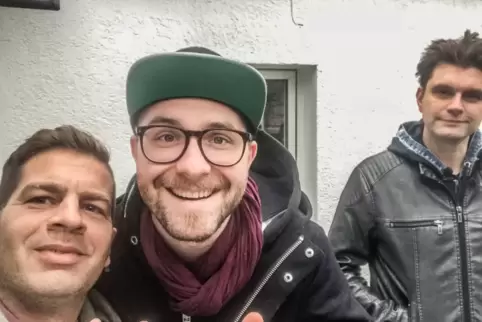 Christian Bolzer, Mark Forster und Moderator Lutz van der Horst (v. li.).