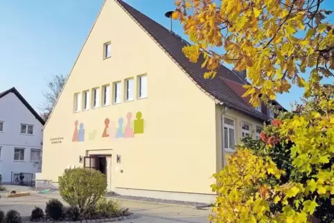 Die Aufgabe einer Schulleiterin sei, sich für die bestmögliche Ausstattung ihrer Schule einzusetzen, sagte Juliane Popp in der S