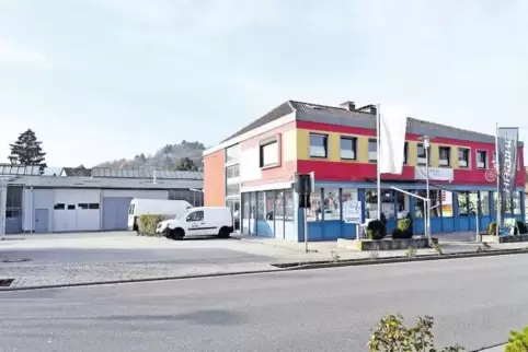 Nach dem Willen des Ehepaars Wagner sollen auf dem ehemaligen Scharfenbergergelände in Wachenheim Wohnhäuser entstehen.