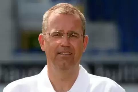 Trainer der deutschen Fußball-Talente: Michael Feichtenbeiner. Foto: dpa 