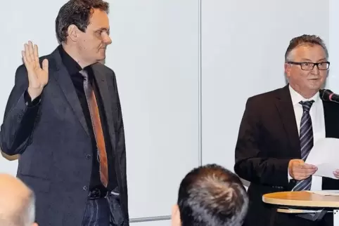 Am 30. Oktober 2014 leistete Matthias Schardt seinen Amtseid als Bürgermeister der Verbandsgemeinde Rülzheim.