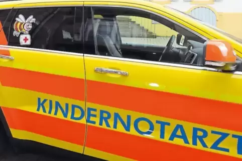 Seit 2002 ist der Schifferstadter Ingo Böhn mit dem Kindernotarztwagen unterwegs – ehrenamtlich, versteht sich.