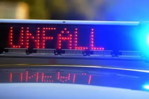 Den Schaden beziffert die Polizei auf 50.000 Euro. Foto: dpa