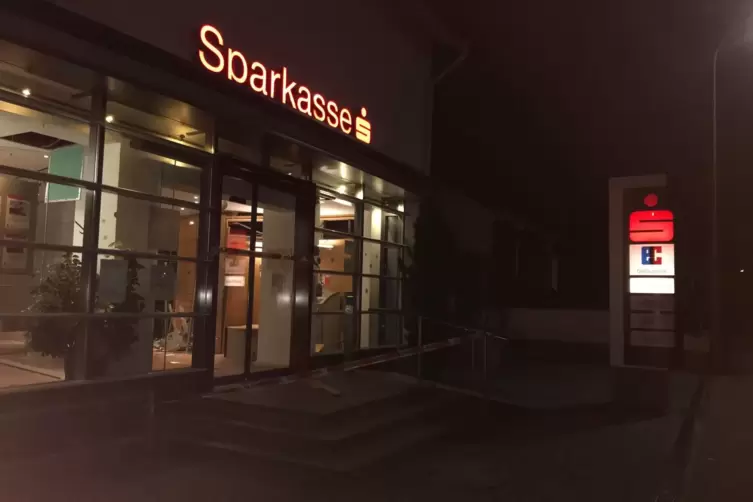 sparkasse2.jpg