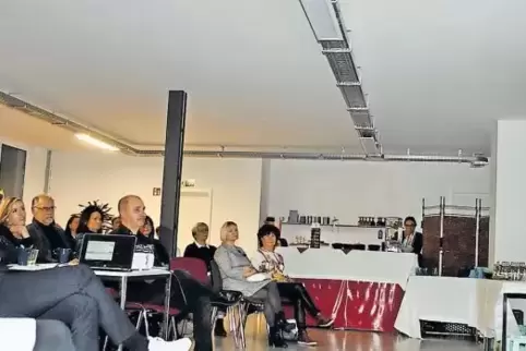 Constantin Weidlich, der neue City-Manager, stellt sich und seine künftige Arbeit vor.
