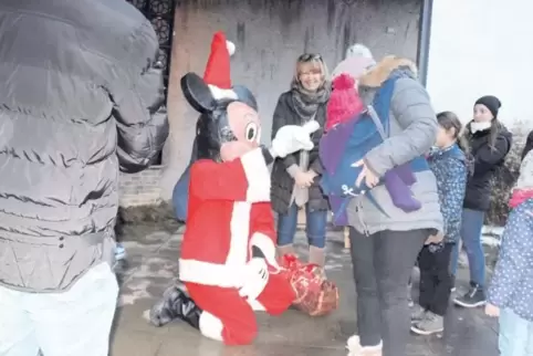 Anderswo kommt der Nikolaus, in Fußgönheim die Weihnachtsmaus.