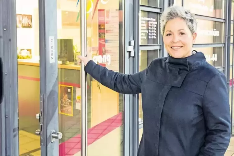 Lässt frischen Wind in die Landstuhler Stadthalle: Kornelia Bernheine übernimmt ab dem kommenden Jahr die Leitung des städtische