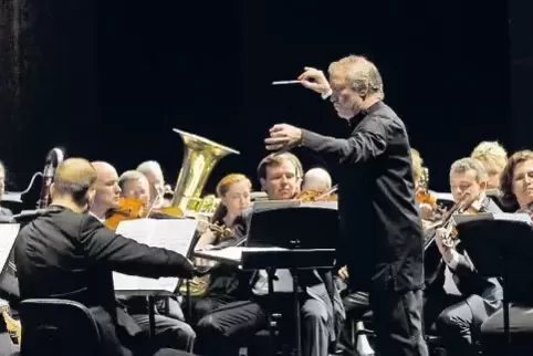 Kommt aus St. Petersburg: das Mariinsky-Orchester mit Valery Gergiev.