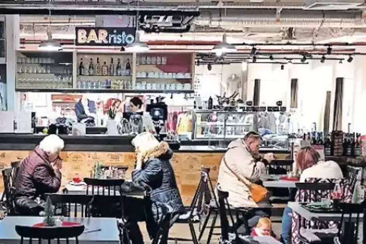 Im Baristo gibt es Kleinigkeiten zum Essen.