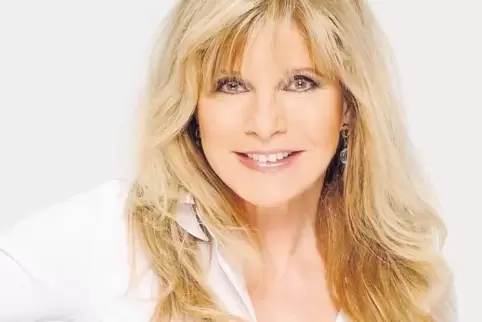 Sängerin Deborah Sasson tritt regelmäßig in großen Shows, etwa bei André Rieu, auf. Dass sie Musicals schreibt, ist weniger beka