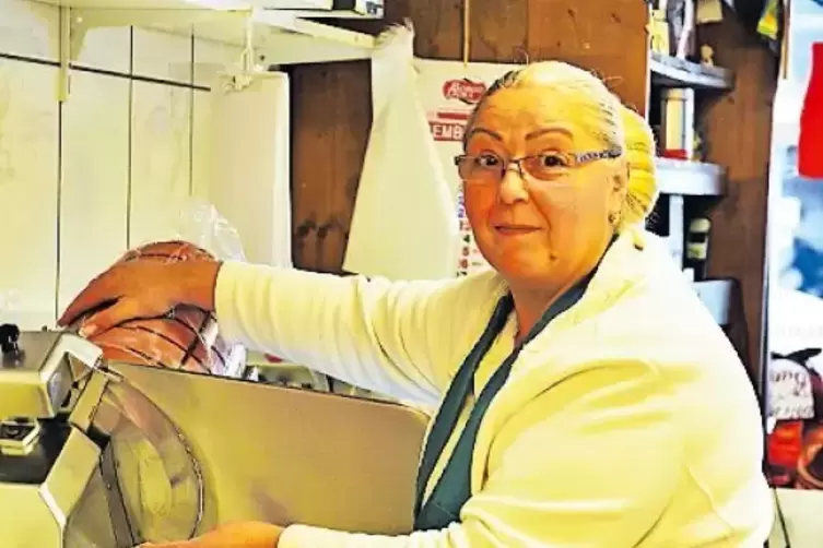 Immer gefragt: hauchd&uuml;nne Mortadella-Scheiben.