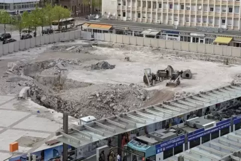 Blick auf die Baustelle am Berliner Platz. Archivfoto: Kunz