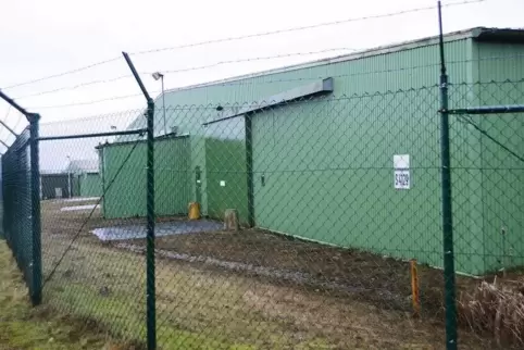 Die ehemaligen Panzerhallen auf dem Grünbühl können noch nicht frei vermarktet werden. Foto: Seebald