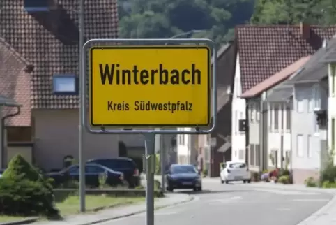 Der direkte Weg von Winterbach nach Zweibrücken war bis in den frühen Abend gesperrt. Archivfoto: Steinmetz 