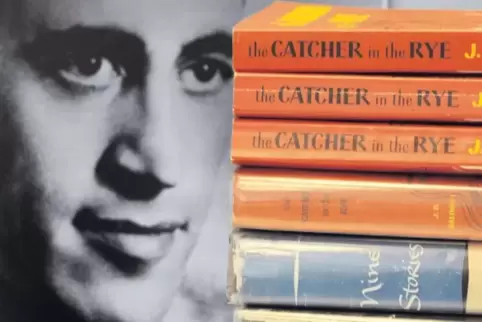 J.D. Salinger auf einem Foto aus dem Jahr 1951, als „Der Fänger im Roggen“ (Original: „The Catcher in the Rhye“) erstmals erschi