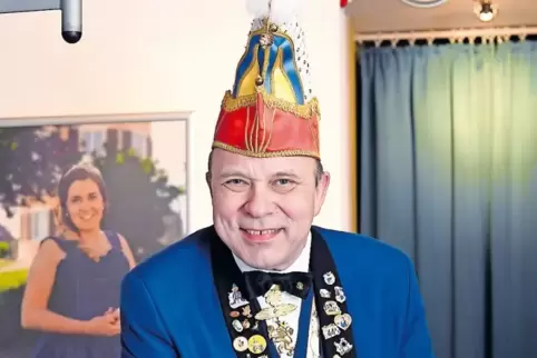 Zur Fasnacht kam Karlheinz Ungefehr eher indirekt: als Chauffeur seiner Ehefrau Ines, die in den 80er-Jahren mit einer Jonglage 