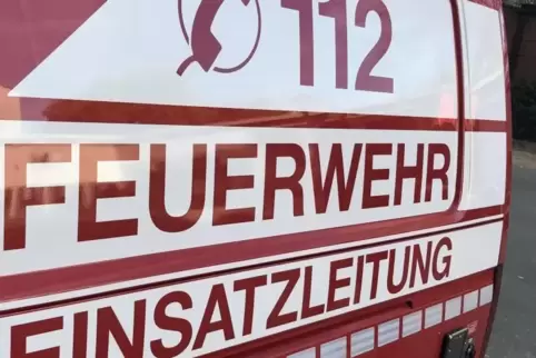 Die Feuerwehr rückte mit Blaulicht an. Foto: adh
