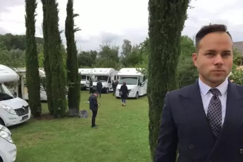 Geschäftsführer Alexander Reichmann von der Speyerer Ahorn Camp GmbH & Co KG bei einer Produktpräsentation im Sommer in Bissersh