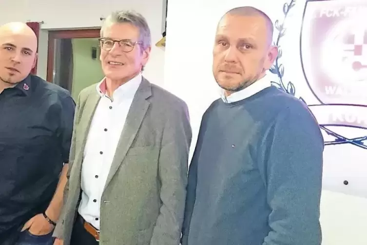 Unentgeltliches Engagement für den FCK: Gero Scira, Paul Wüst und Zoltan Toth (von links) von der Zukunftsinitiative, hier zu Ga