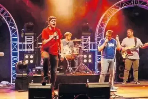 „Saftwerk“ presst seit zwei Jahrzehnten das Beste aus dem Deutschrock aus.