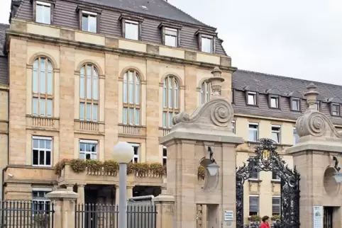 Die Beschäftigten im Mannheimer Klinikum haben bewegte Zeiten hinter sich. Die Stimmung im Haus soll sich unbedingt verbessern.