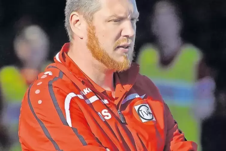 Hat nach sieben Spielen vom zurückgetretenen Mirko Müller übernommen: Nils Stetter, der zuvor Co-Trainer beim TV Gönnheim war.