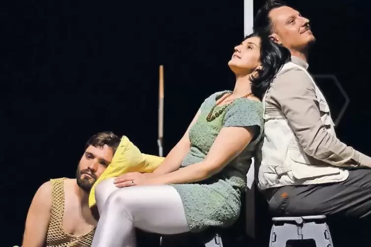 Komplizierte Dreiecksgeschichte: Szene aus der kosovarischen „Werther“-Inszenierung.
