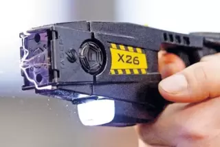 Taser dürfen bisher nur von der Polizei eingesetzt werden.