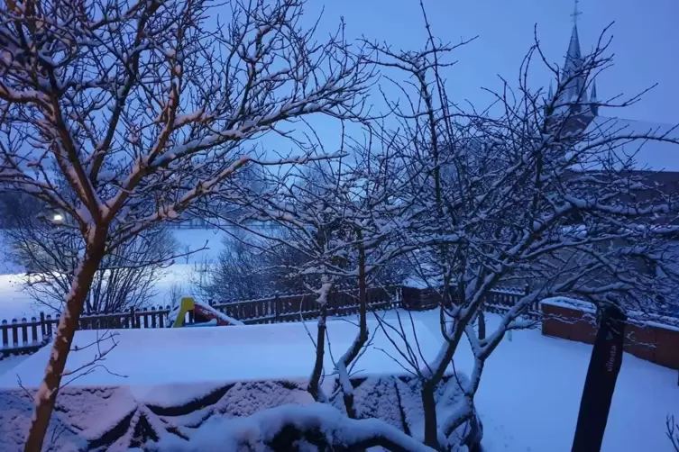 Schnee_Alexandra_Boecher-Fisher_bei_Kirn.jpg