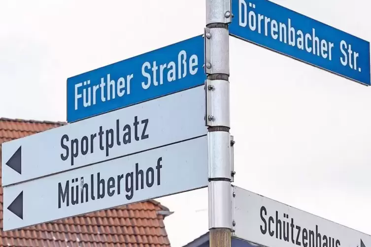 Zwischen Fürther- und Dörrenbacher Straße will die Gemeinde ein Neubaugebiet ausweisen.