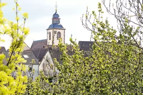 Zehn rollstuhlfreundliche Wohneinheiten waren bislang in Steinbach auf einem 1100 Quadratmeter großen Grundstück vorgesehen. Sol