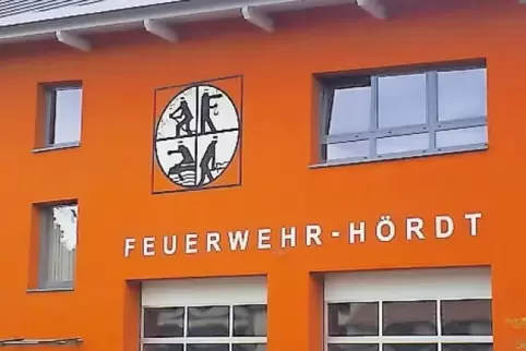 Das Feuerwehrgerätehaus ist nicht mehr zeitgemäß. Ein neues, mit Anschluss an die Stoppelstraße, soll laut Ratsbeschluss am Frie