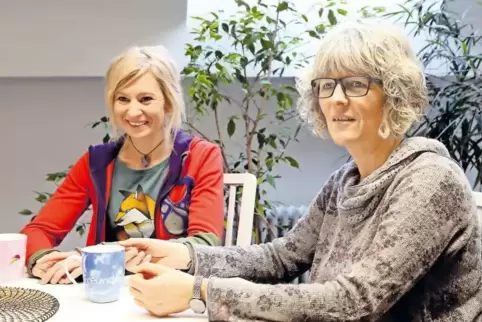 „Zuhören, beraten, helfen“, so beschreiben Tina Krieger (links) und Ulrike Brunck ihr Angebot in der Jugend- und Familienberatun