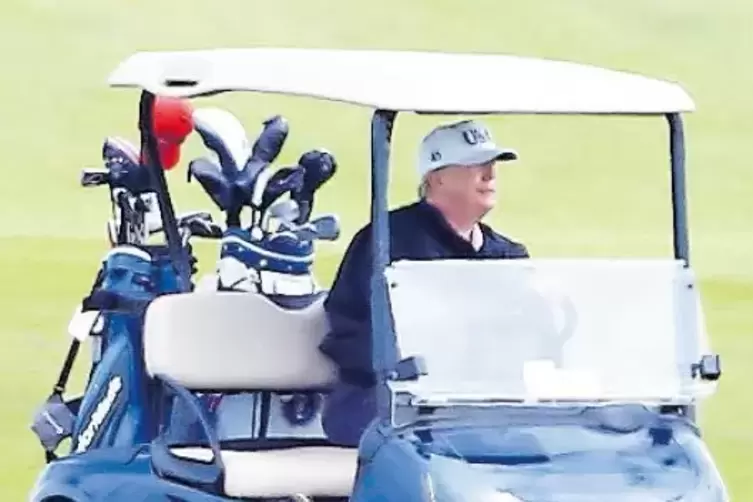 Schon 156-mal hat Donald Trump seit Amtsantritt Golfausflüge unternommen.