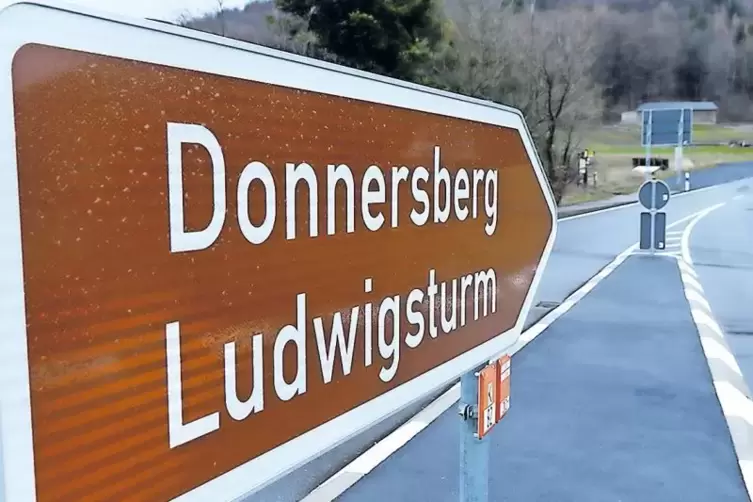 Der Donnersberg steht im Zentrum, aber das Kreisentwicklungskonzept soll über das Thema Tourismus hinaus ausgeweitet werden.