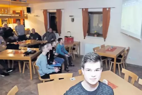 „Für die Schulaufgabe musste ich mir einen Auftraggeber suchen, und da kam ich auf meinen Heimatverein. Da sollte ein bisschen w