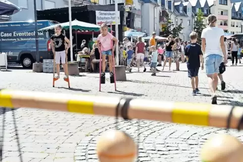 Mittelpunkt der Großgemeinde: Der Kurpfalzplatz verbindet die Ortsteile Bobenheim und Roxheim.