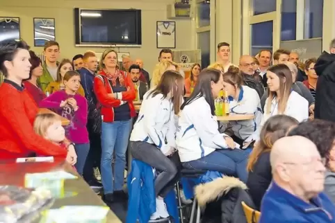 Die Deutsche Vizemeisterin im Tischtennis, Tanja Krämer (links) aus Merzalben, kam wie in den beiden vergangenen Jahren mit ihre
