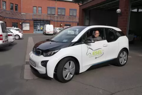 Carsharing_ESEL_Landau_2017_IVERSEN.jpg