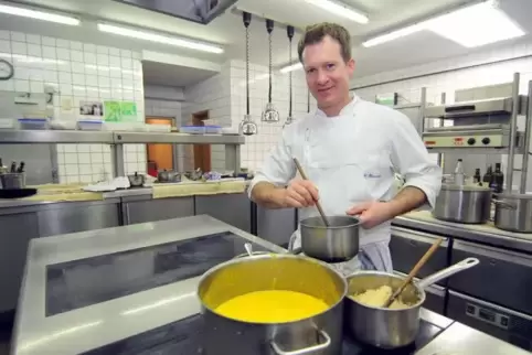 Cliff Hämmerle hat mit seinem Webenheimer Restaurant auch bei den Juroren des „Guide Michelin“ Erfolg. Foto: Moschel