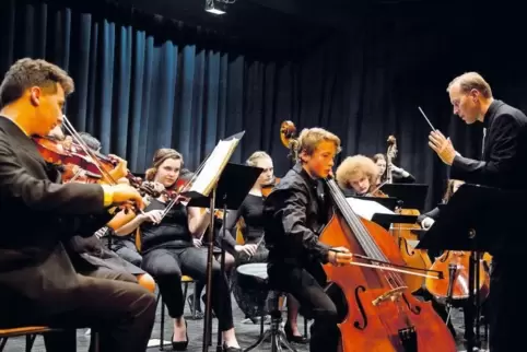 Das 34-köpfige Ensemble präsentierte in überragender Weise Klassik, Swing und Jazz.